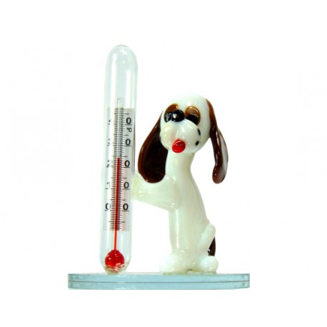 Hund mit einem Thermometer www.sklenenevyrobky.cz