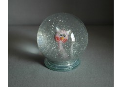 Snehová guľa a mačka do ružova www.sklenenevyrobky.cz