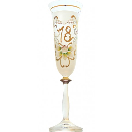 Champagnergläser 18 Jahre www.sklenenevyrobky.cz