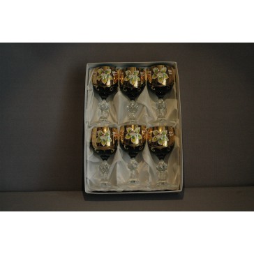 Aperitif glasses, 6 pcs, gilded and decorated, in green www.sklenenevyrobky.cz