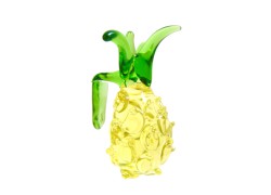 Ananas, hängende Dekoration auf einem Glas