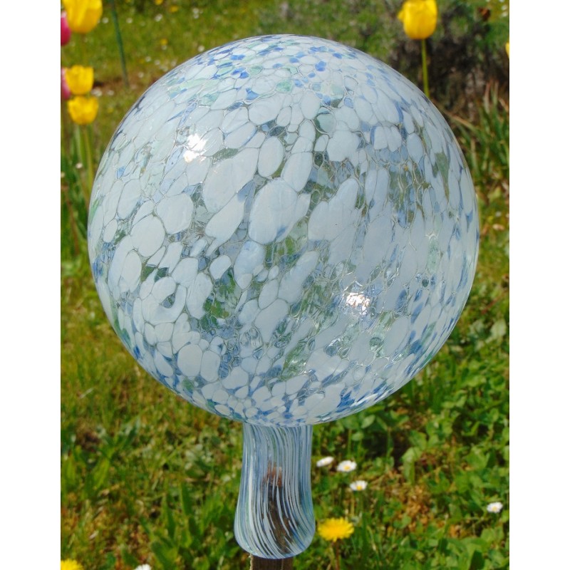 Glass garden ball 18cm light blue www.bohemia-glass-products.com