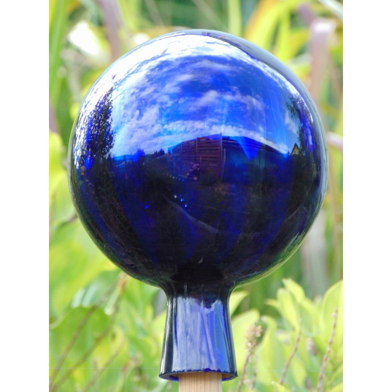 Fence ball 15cm Indigo www.bohemia-glass-products.com