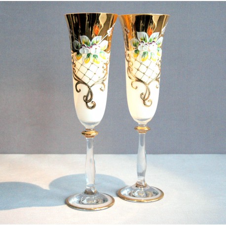 Champagnergläser, 2 Stück, vergoldet und verziert, weiß www.sklenenevyrobky.cz